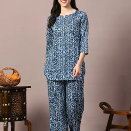 Women Night Suit Set Blue Printed-image-117