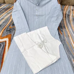 Men Cotton Blend Kurta Pyjama Set-image-5