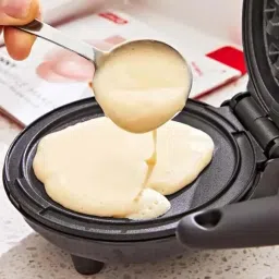 kyoras Small Waffle Maker Waffle Maker image 5