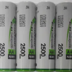 PS 2500 mAH x 4 Ready To Use AA Rechargable NiMH Batteries Used For Toys Flash Etc CameraCharger (White)Battery-picture-26