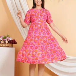 Women Gown Pink Knee Length Dress-image-39