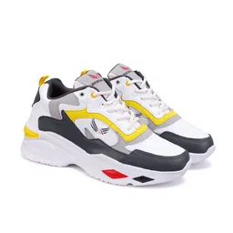 BERSACHE Men Colourblocked Sneakers-image-47