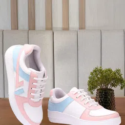 Bella Toes Women White Colourblocked Sneakers-83