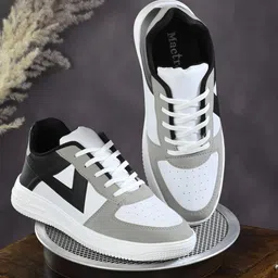 Mactree Men Colourblocked Lightweight Comfort Insole Contrast Sole Lace-Ups Sneakers-image-64
