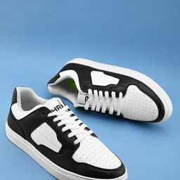 HRX by Hrithik Roshan Men Black Round Toe Lightweight Sneakers-image-36