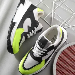 knoos Women Colourblocked Round Toe Water Repellent Upper Mesh Sneakers-55