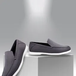 Bxxy Men Slip-On Sneakers-image-93