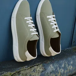 HIGHLANDER Men PU Lace-Up Sneakers-image-85