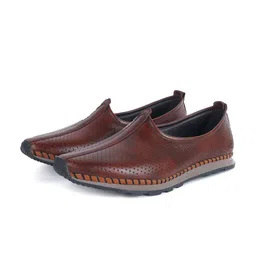 Big Boon Men Perforated Lightweight Mojaris-picture-3