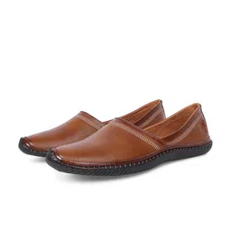 Big Boon Men Textured Lightweight Mojaris-image-28