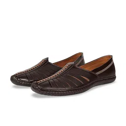 Big Boon Men Textured Lightweight Mojaris-image-38