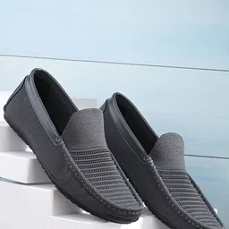 Mast & Harbour Men Woven Design Lightweight Loafers-image-92