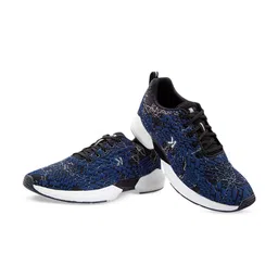 Paragon Men Woven Design Lightweight Sneakers-image-14