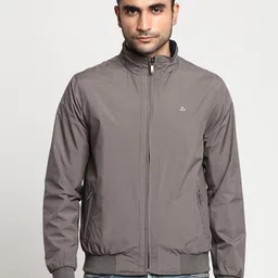 Turtle Men Grey Colourblocked Reversible Outdoor Bomber Jacket-image-39