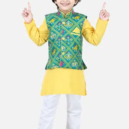 BownBee Boys Yellow Regular Kurta with Pyjamas With Nehru Jacket image 2