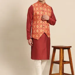KISAH Men Red Kurta with Churidar & Nehru Jacket Set image 4