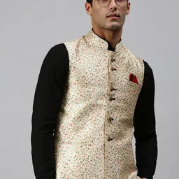 SHOWOFF Men Cream-Coloured & Red Printed Nehru Jackets With Pocket Square-9