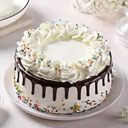 Creamy Drip Chocolate Cake Half Kg-image-53