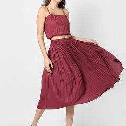 Campus Sutra Women Maroon Top with Skirt Co-Ords-image-38