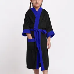Creeva Solid Hooded Bath Robe-10