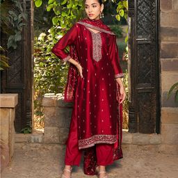 indo era Women Silk Blend Kurta Pant Dupatta Set-picture-22