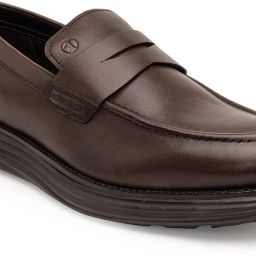 Thomas Crick Sophisticated Dual-Tone Leather Loafers with Enhanced Comfort Corporate Casuals For Men-image-25