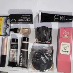 BEST QUALITY COMBO OF 9 PCS FACE ITEM (Pack of 9))-0
