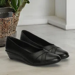 FASHIMO Textured Wedge Pumps-54