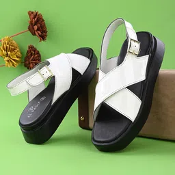 El Paso Criss-Cross Strap Flatform Heels-22