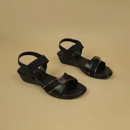Ozuri Colourblocked Wedge Sandals with Buckles-55