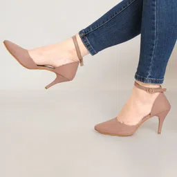 Retro Walk Pointed Toe Closed Back Pumps With Buckles image 2
