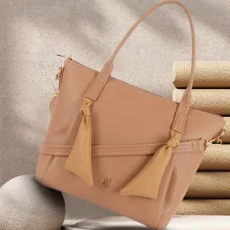 Beige Women Tote Medium Hand-held Bag Lxe Tocky E Ashlyn Biscuit-61