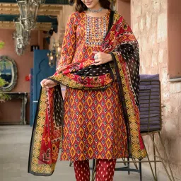 Women Viscose Rayon Kurta Pant Dupatta Set-image-30