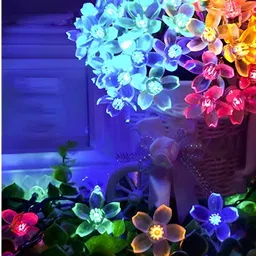ENORMITY Blue & Green Flower Shape String Lights image 2