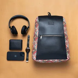 ZOUK Women Printed Backpack image 2