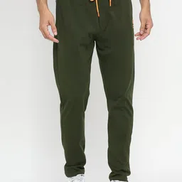 Underjeans by Spykar Men Olive Green Solid Trackpants-image-52