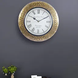 Aura Gold-Toned Traditional Analogue Wall Clock-0