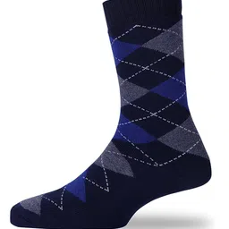 RC. ROYAL CLASS Men Pack Of 3 Patterned Warm Calf Length Socks image 2