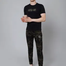DANZA-SON Camouflaged Printed Tracksuits-picture-30