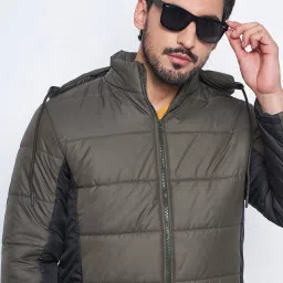 Men Colorblock Quilted Jacket-image-43