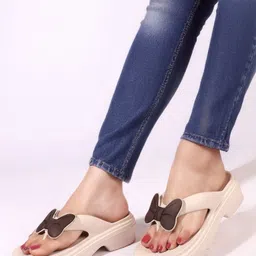 zapatoz Women Flip Flops-picture-31