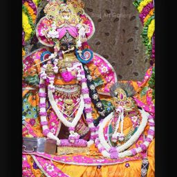 Shri Radha Vallabh Lal Ji Vrindavan Shringaar Darshan Small Photo Frame Digital Reprint 10.5 inch x 7.5 inch Painting-18