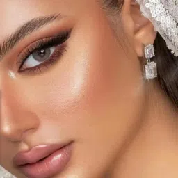 tanvi27 Highly Pigmented & Fully Coverage Color Corrector Concealer image 3