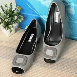ELLE Embellished Block Pumps-21