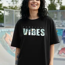Oversized Women Printed Round Neck Pure Cotton Black T-Shirt-image-5
