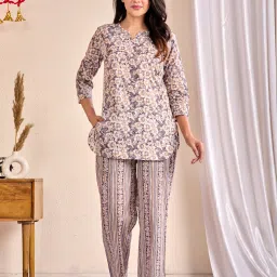 Women Night Suit Set Multicolor Floral Print-picture-25
