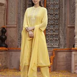 Nayam By Lakshita Floral Embroidered Straight Kurta with Palazzos & Dupatta-39