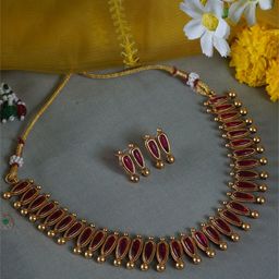 inc63-for elites Antique Gold-Plated Crystal-Studded Conical Red Kemp Stone Necklace Set-0
