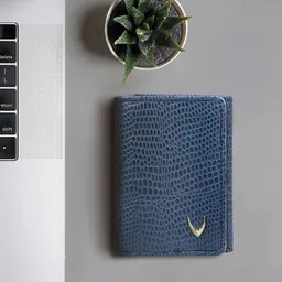 Hidesign Men Blue Snakeskin Textured Three Fold leather Wallet-image-30