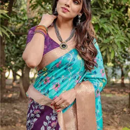DIVASTRI Kalamkari Zari Kanjeevaram SareeWith Unstiched Blouse Piece-image-15